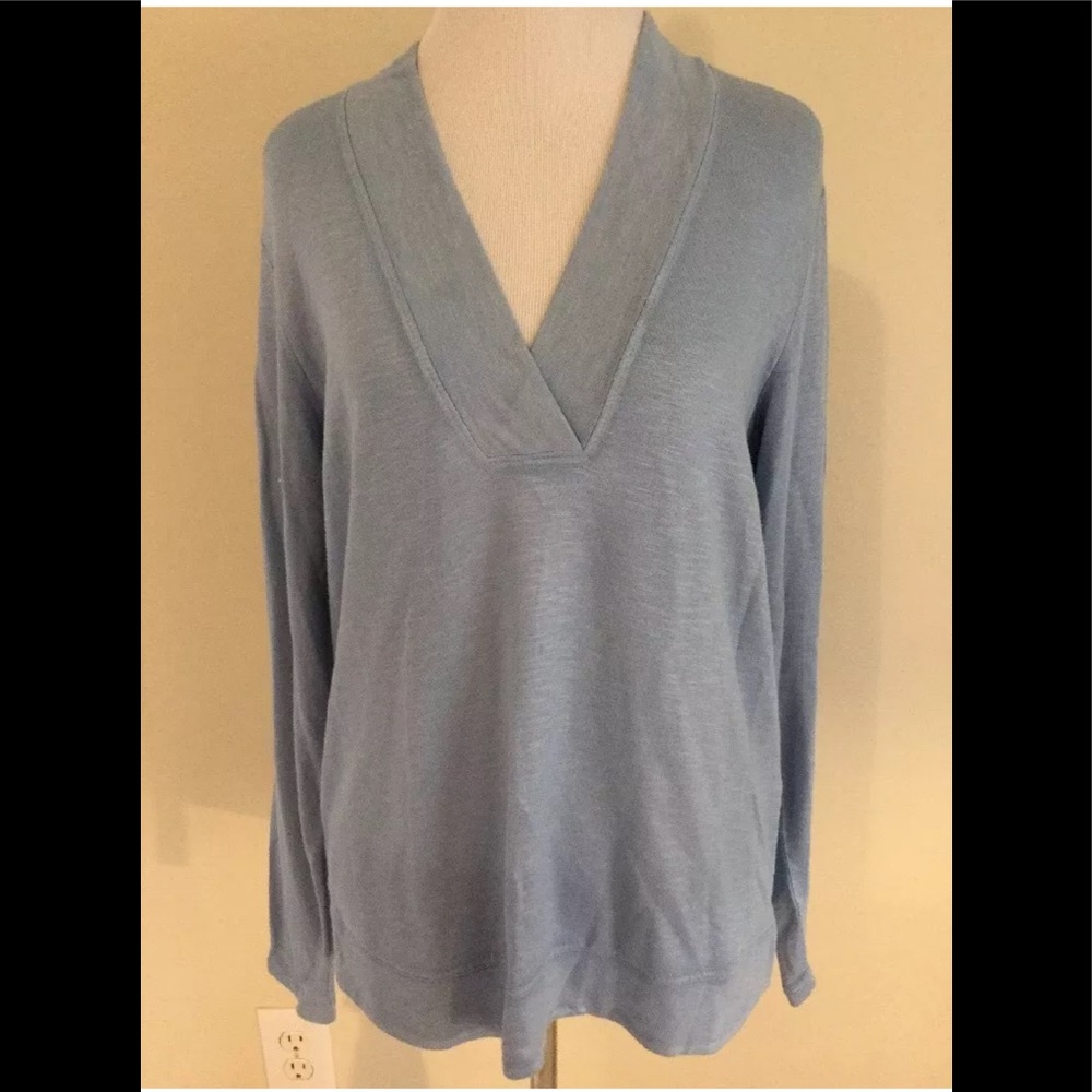 J Jill blue long sleeved knit pullover xs